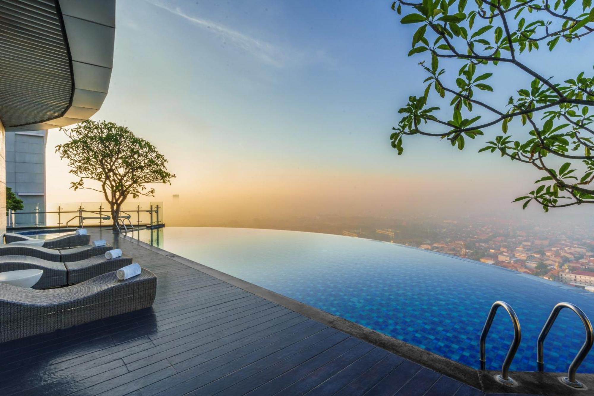 Hotel Ciputra World Surabaya Managed By Swiss-Belhotel International Ngoại thất bức ảnh